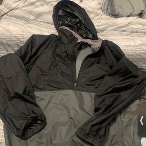 Black and great Windbreaker